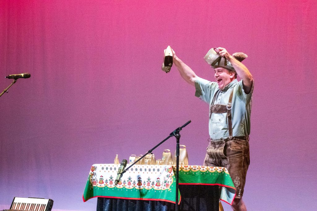 Rick Schwemmer, Alpine Entertainer with Bells